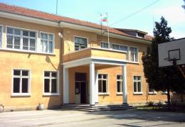 В училище - ОУ Св. Св. Кирил и Методий - Ряхово
